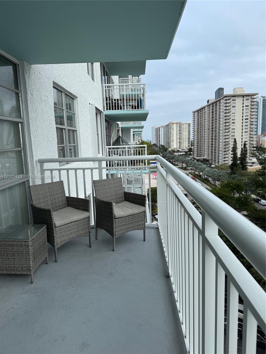 301 174th Street 1105, Sunny Isles Beach, FL 33160 photo 13