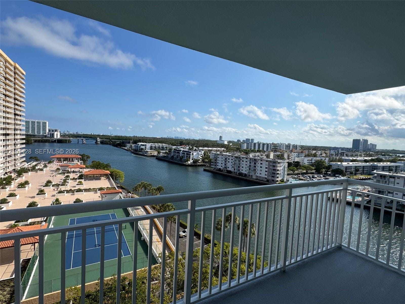 301 174th Street 1105, Sunny Isles Beach, FL 33160 photo 5