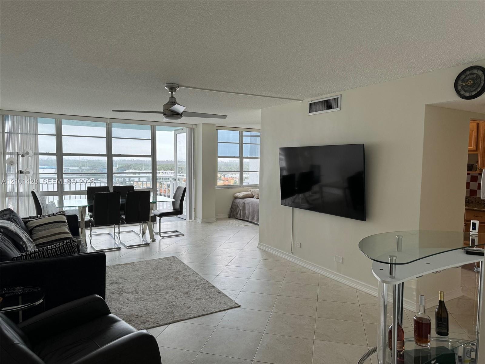 301 174th Street 1105, Sunny Isles Beach, FL 33160 photo 6