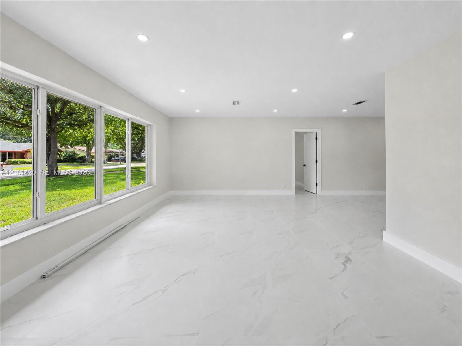 861 NW 72nd Avenue, Plantation, FL 33317 photo 10