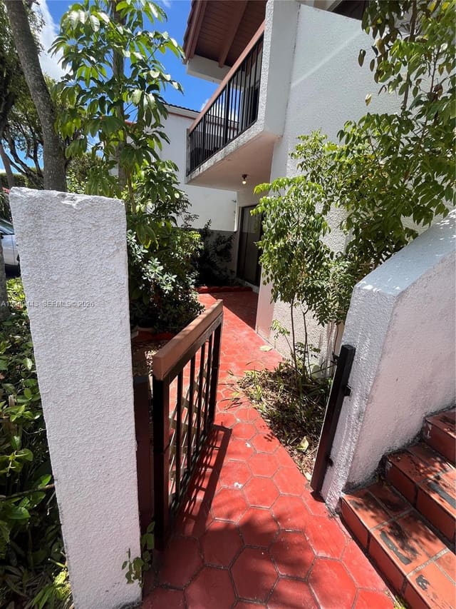 7430 SW 153rd Place 106-1, Miami, FL 33193