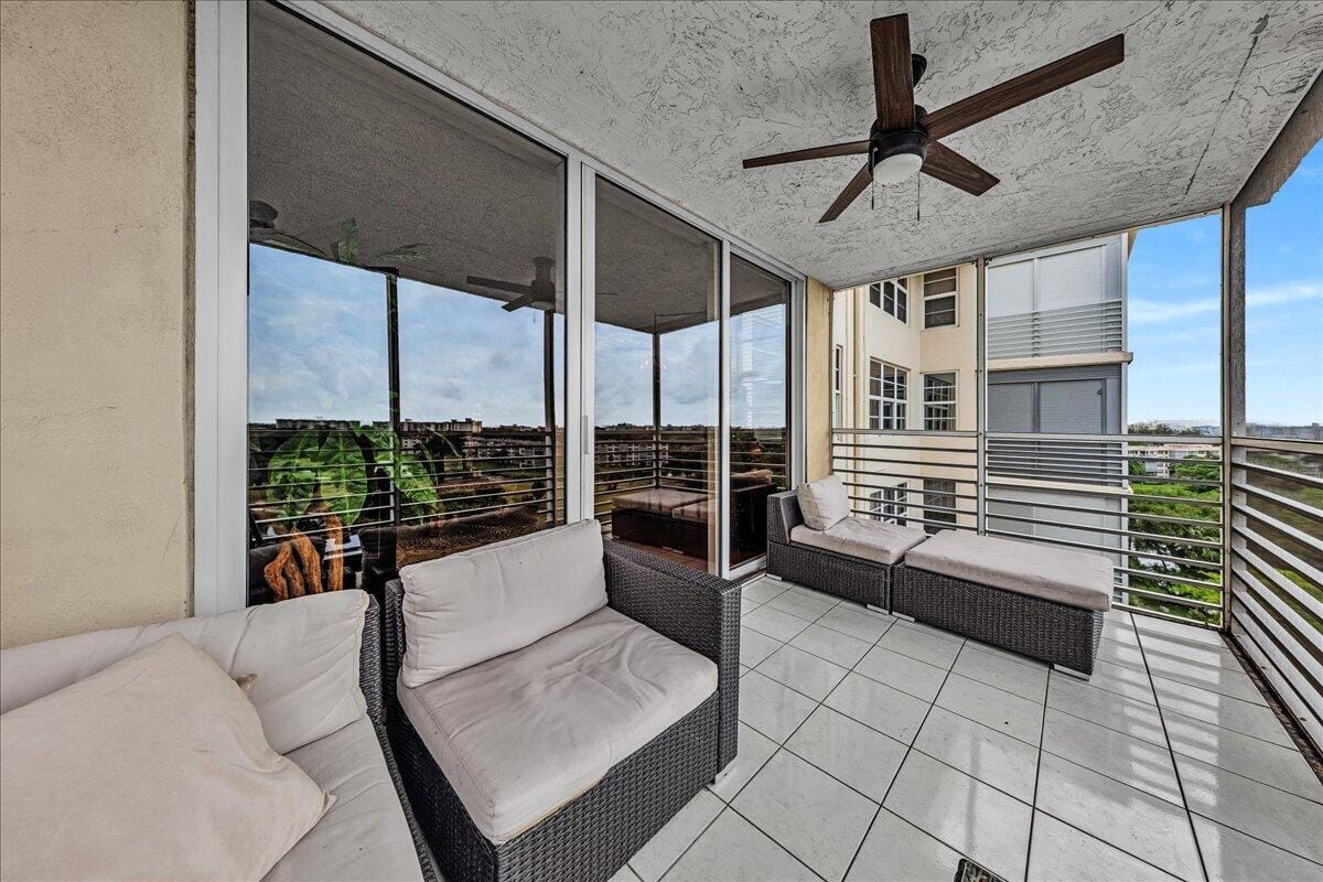 3520 Oaks Way 904, Pompano Beach, FL 33069 photo 26
