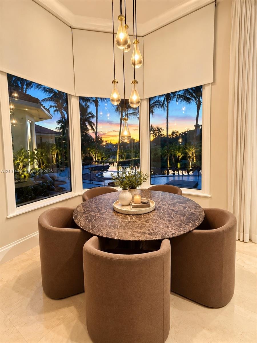 560 Coconut Palm Terrace, Plantation, FL 33324 photo 8
