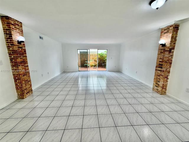 14903 SW 80th Street 110, Miami, FL 33193