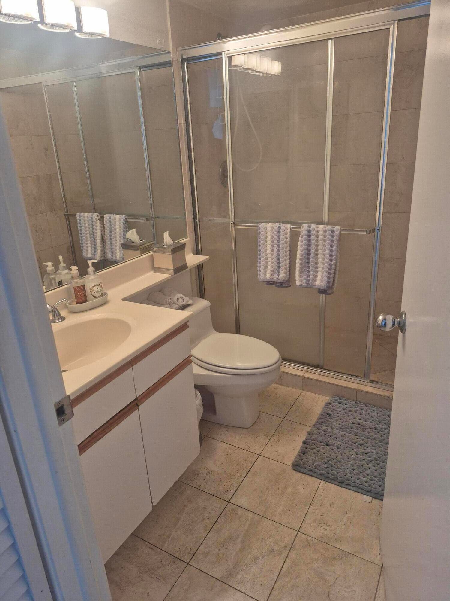 3600 MYSTIC POINTE Drive 1202, Aventura, FL 33180 photo 17