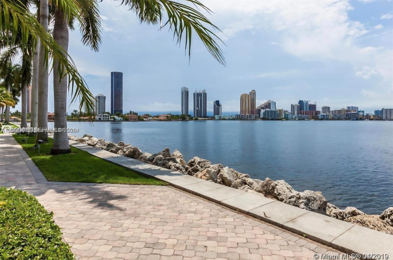 3600 MYSTIC POINTE Drive 1202, Aventura, FL 33180 photo 3