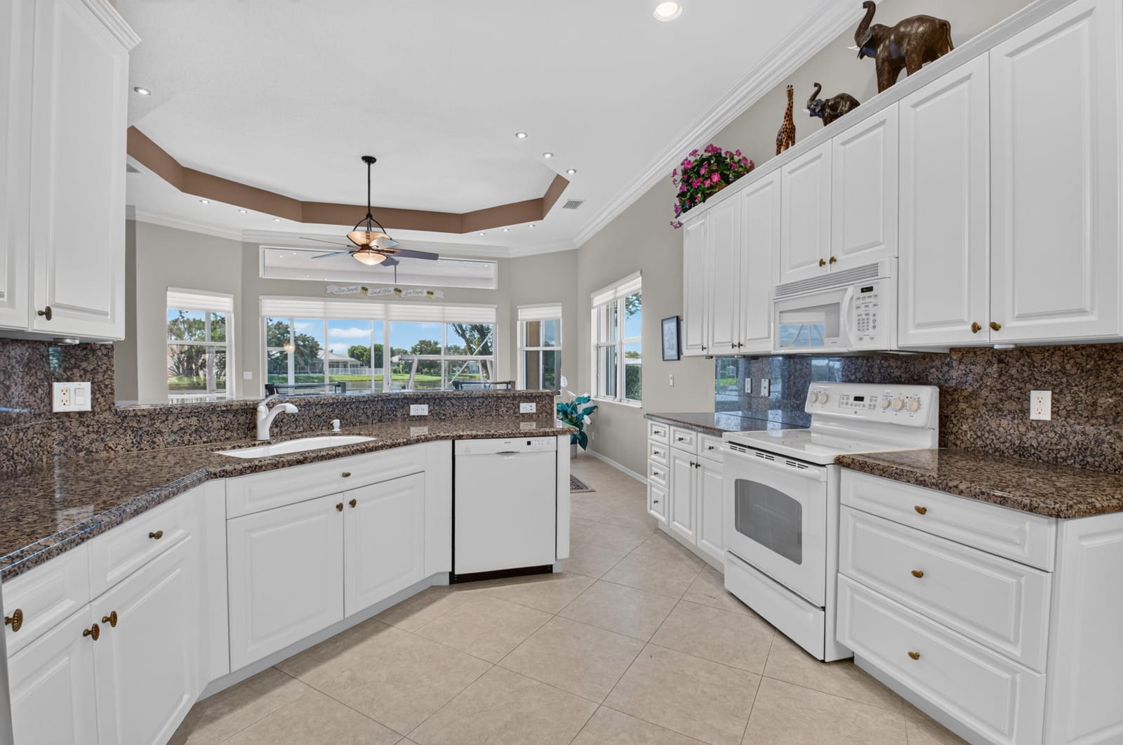 8066 Rossini Way, Lake Worth, FL 33467 photo 15