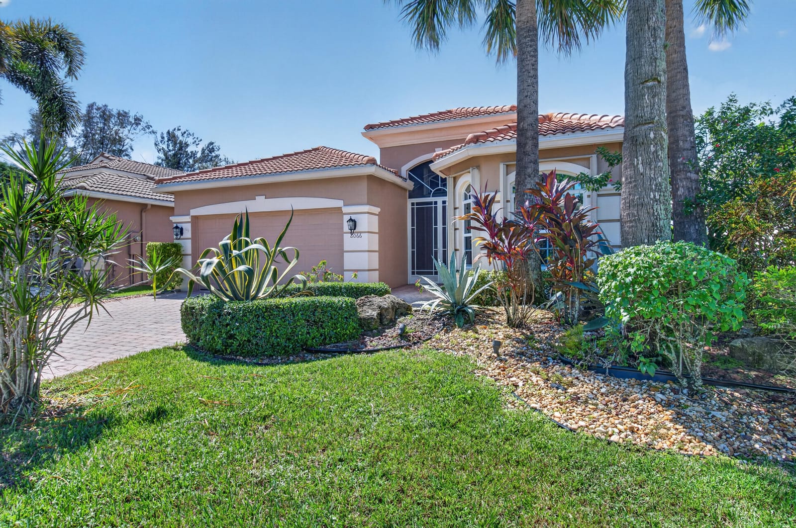 8066 Rossini Way — photo 3