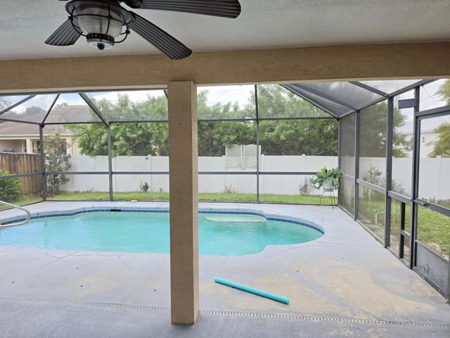 8655 98TH Court, Vero Beach, FL 32967