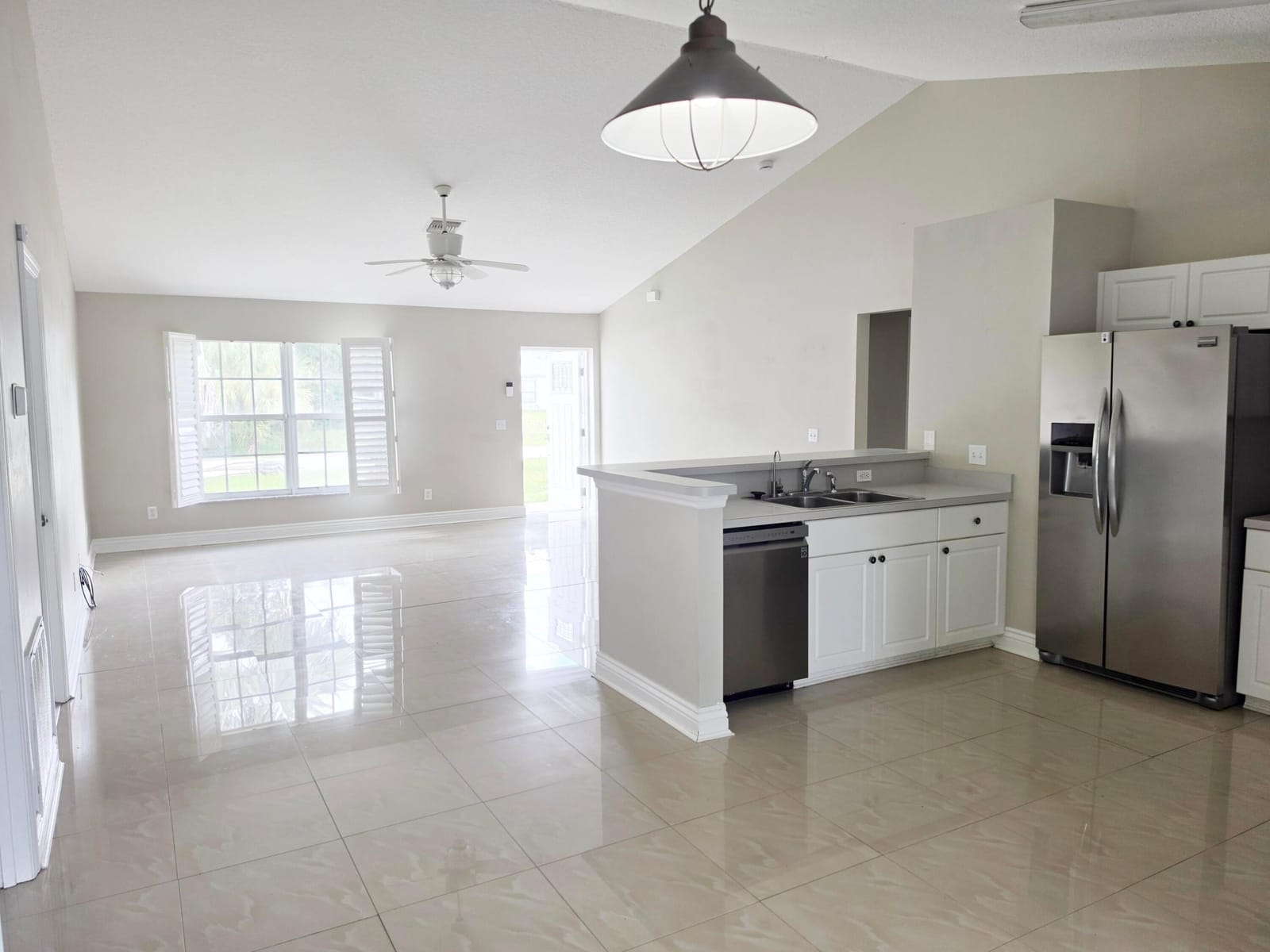 8655 98TH Court, Vero Beach, FL 32967 photo 3