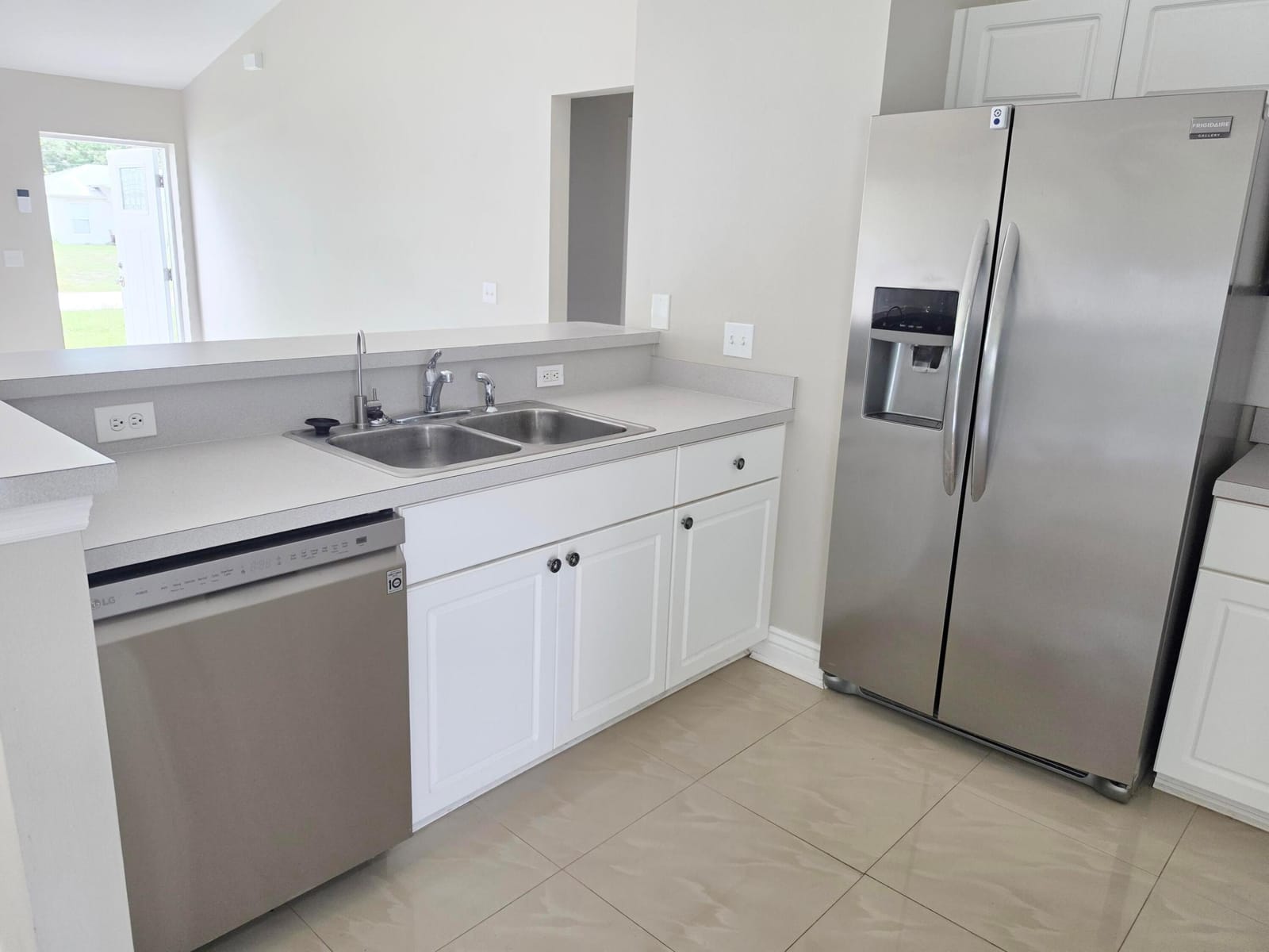 8655 98TH Court, Vero Beach, FL 32967 photo 7