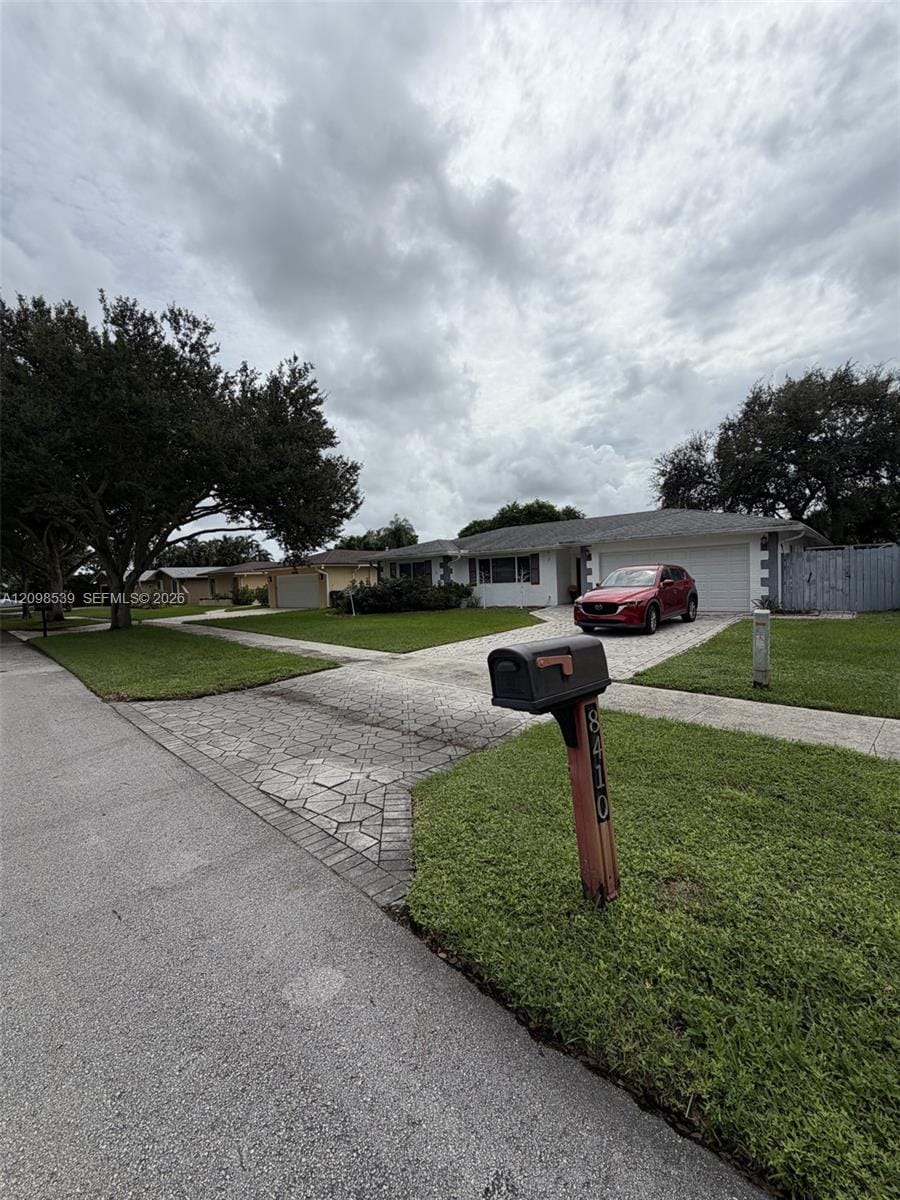 8410 SW 26th Place, Davie, FL 33328 photo 3