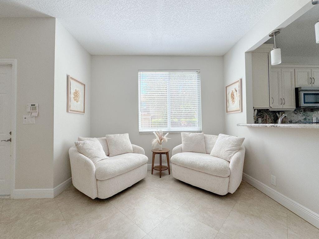 6819 VIA REGINA, Boca Raton, FL 33433 photo 4