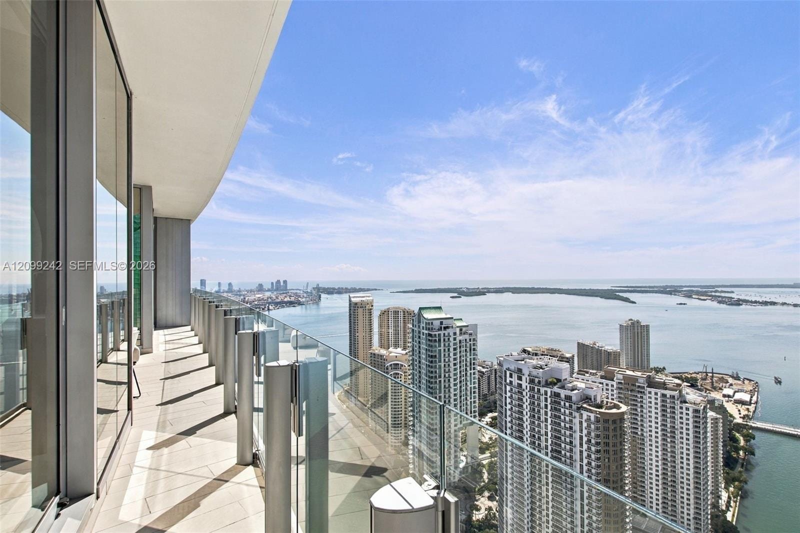 300 Biscayne Blvd Way 5105W, Miami, FL 33131 photo 25