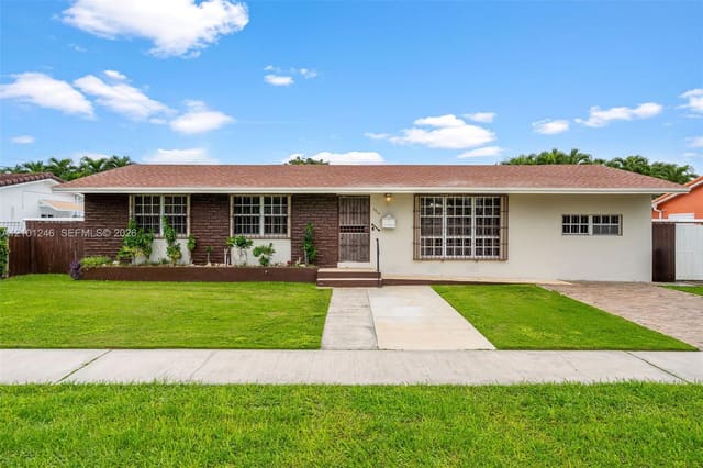 8810 SW 54th Terrace, Miami, FL 33165