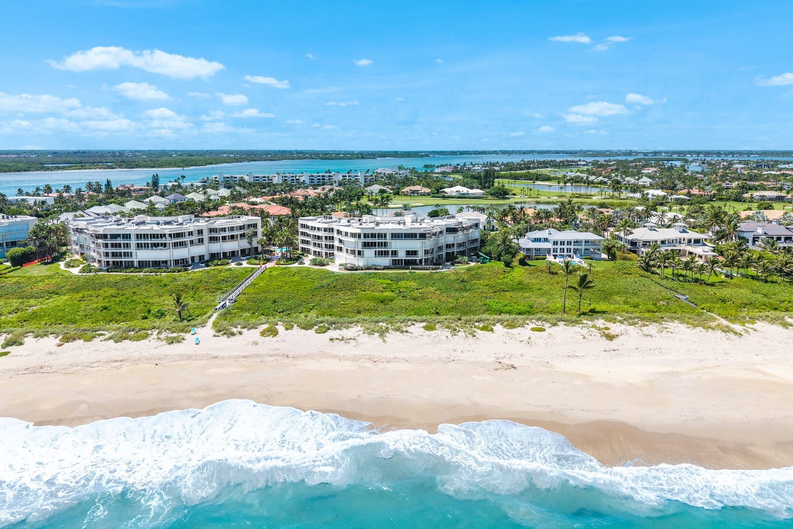 2920 SE DUNE Drive 230, Hutchinson Island, FL 34996