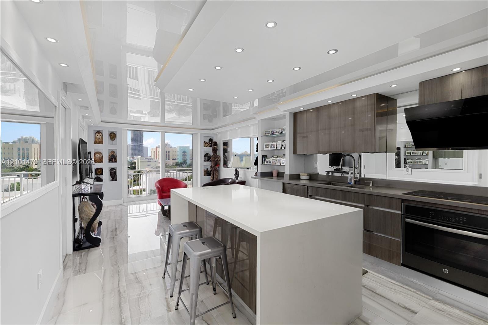 345 Ocean Drive 705, Miami Beach, FL 33139 photo 3