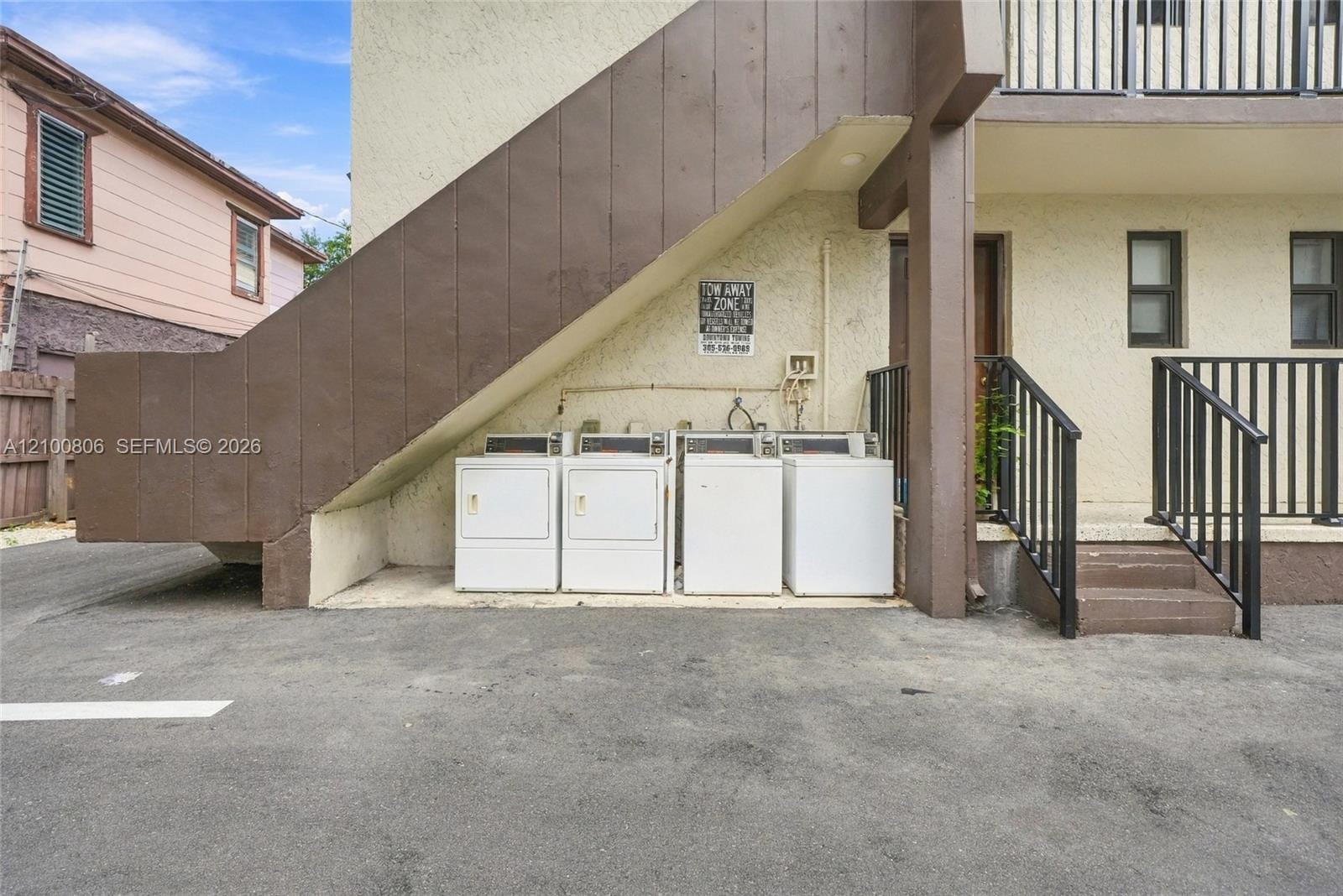 1484 NW 15th Avenue, Miami, FL 33125 photo 8