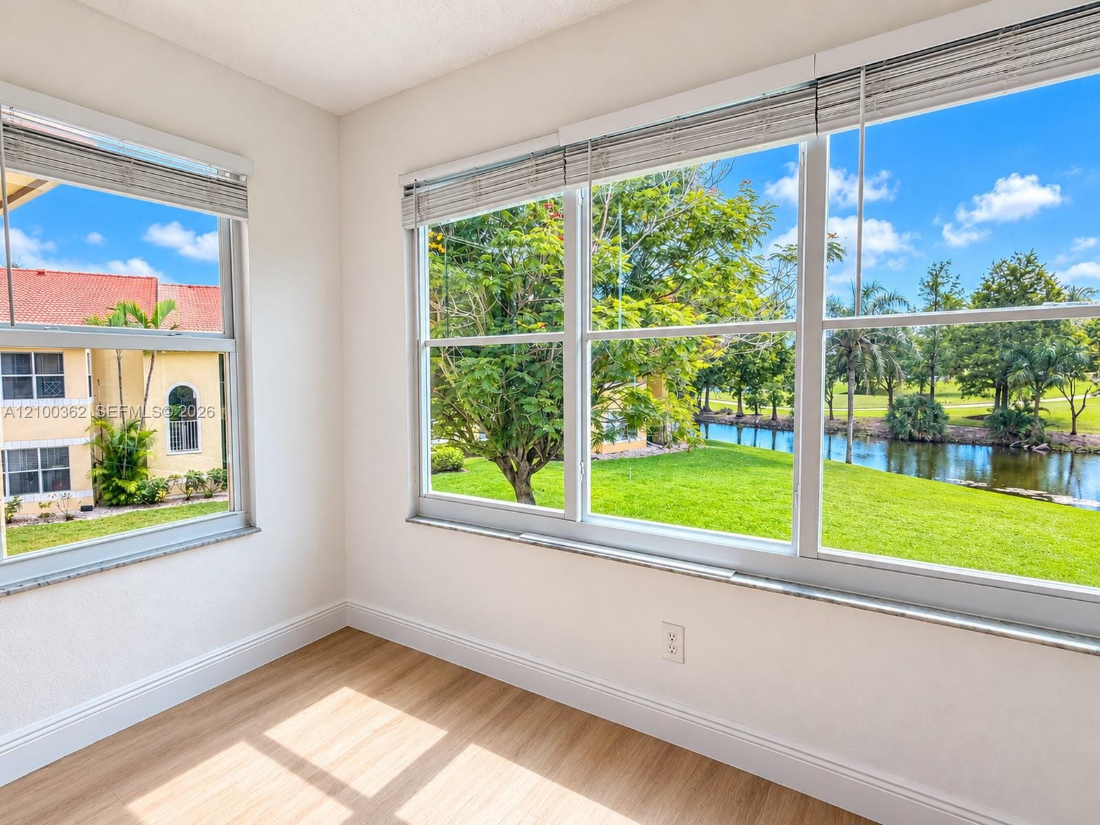 1 bedroom home for sale at 12870 Vista Isles, Sunrise, FL 33325 — $2,100