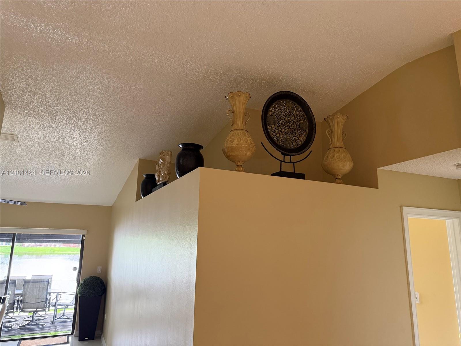 17819 NW 66th Ct Circle, Hialeah, FL 33015 photo 23
