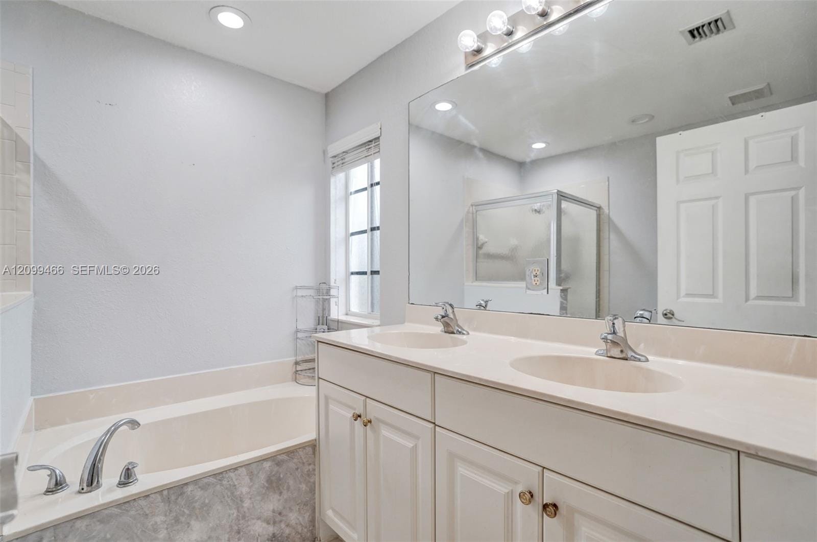 1309 Lucaya Drive, Riviera Beach, FL 33404 photo 15