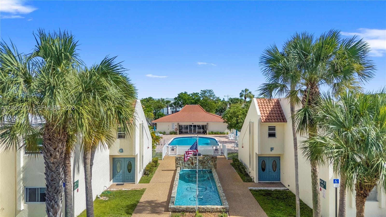 1428 SE 4TH Avenue 107, Deerfield Beach, FL 33441 photo 3
