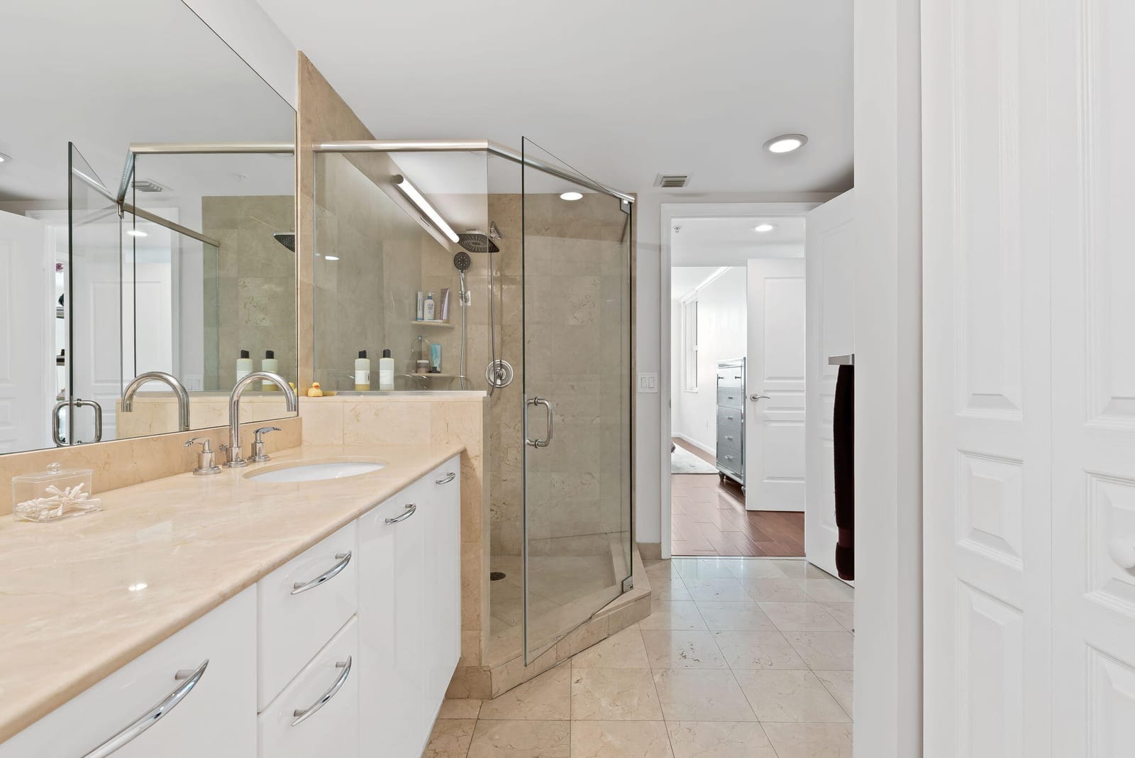 350 SE 2ND Street 1950, Fort Lauderdale, FL 33301 photo 15