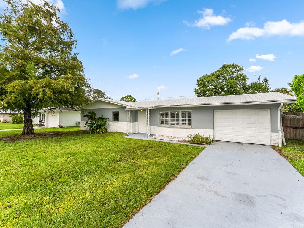 306 RIOMAR Drive, Port St. Lucie, FL 34952 photo 24