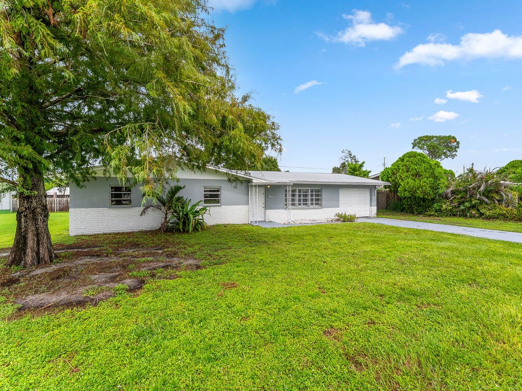 306 RIOMAR Drive, Port St. Lucie, FL 34952 photo 26