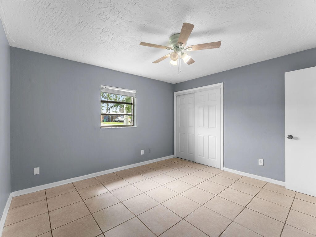 306 RIOMAR Drive, Port St. Lucie, FL 34952 photo 10