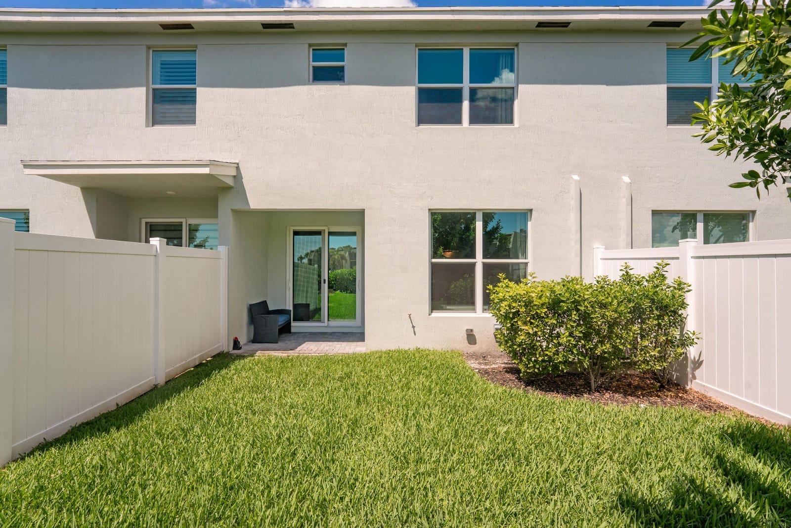 4178 LAGOON SHORE Drive, Lake Worth, FL 33467 photo 19