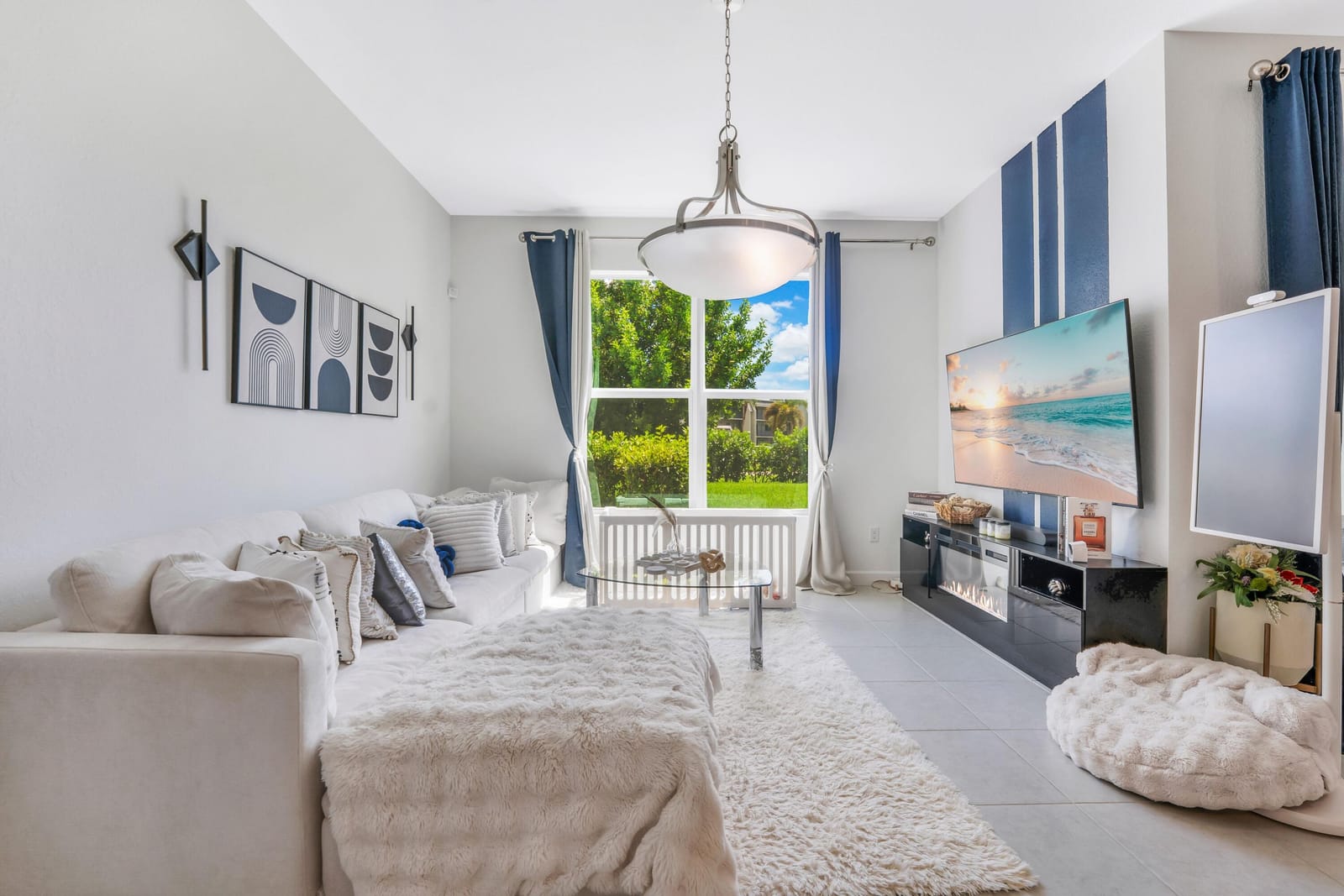 4178 LAGOON SHORE Drive — photo 9