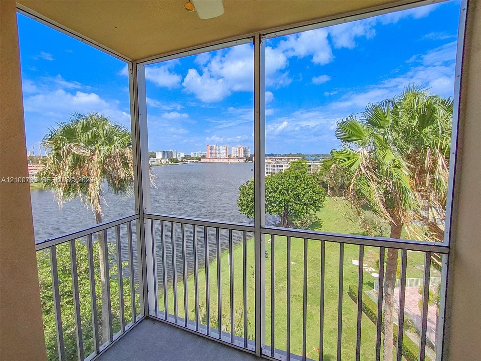 1750 NE 191st Street 729-4, Miami, FL 33179 photo 24