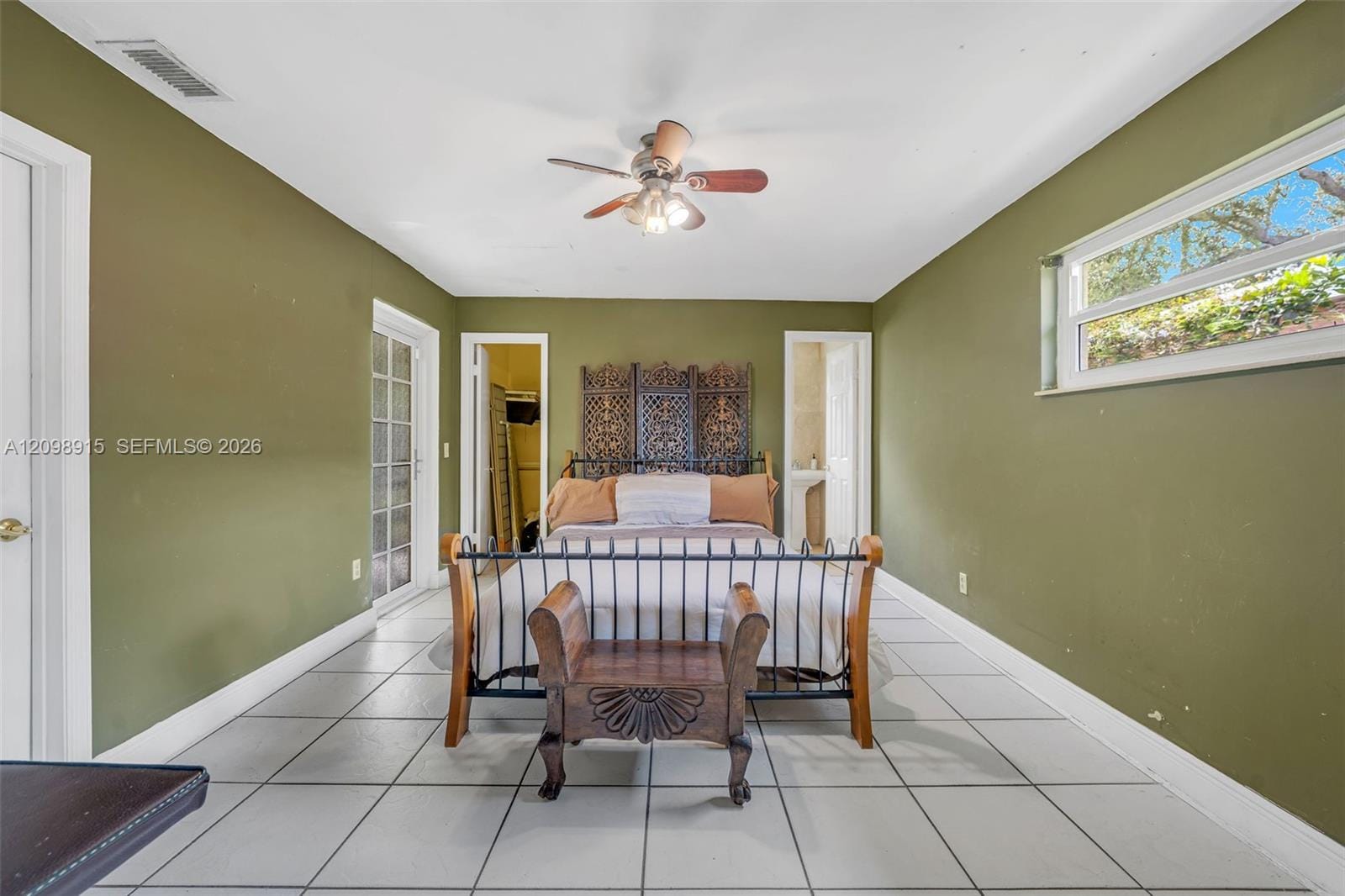 2048 NE 180th Street, North Miami Beach, FL 33162 photo 11