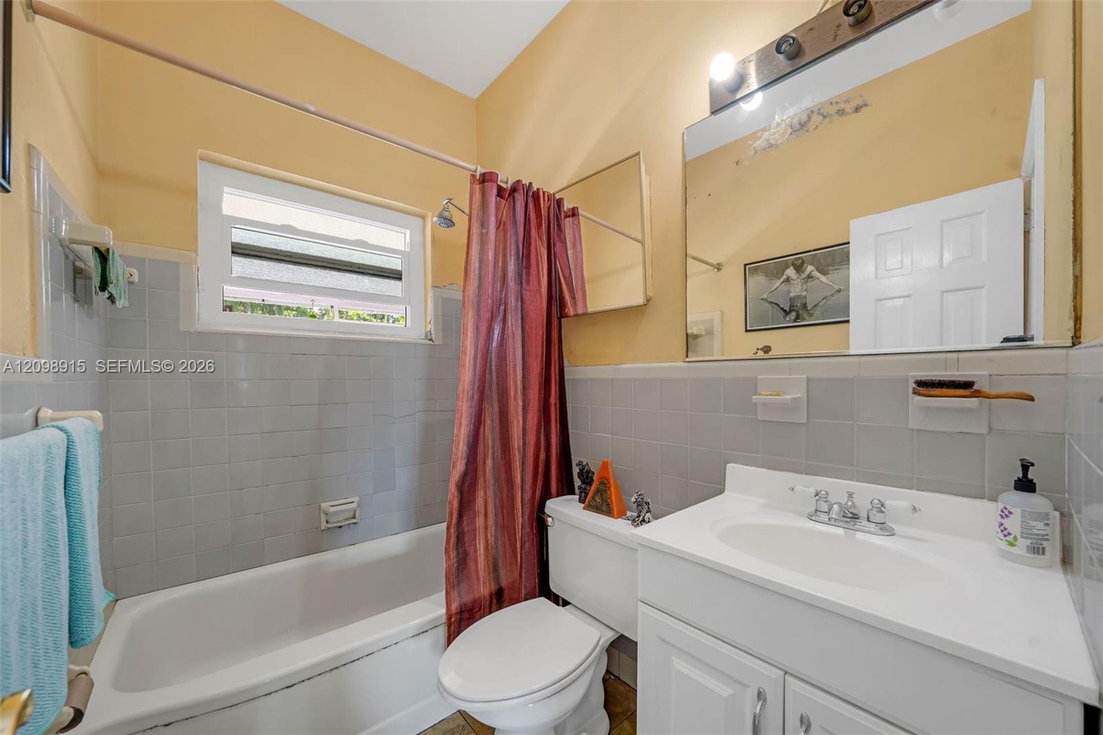 2048 NE 180th Street, North Miami Beach, FL 33162 photo 15