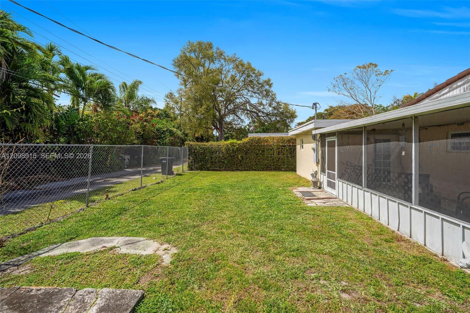 2048 NE 180th Street, North Miami Beach, FL 33162 photo 22
