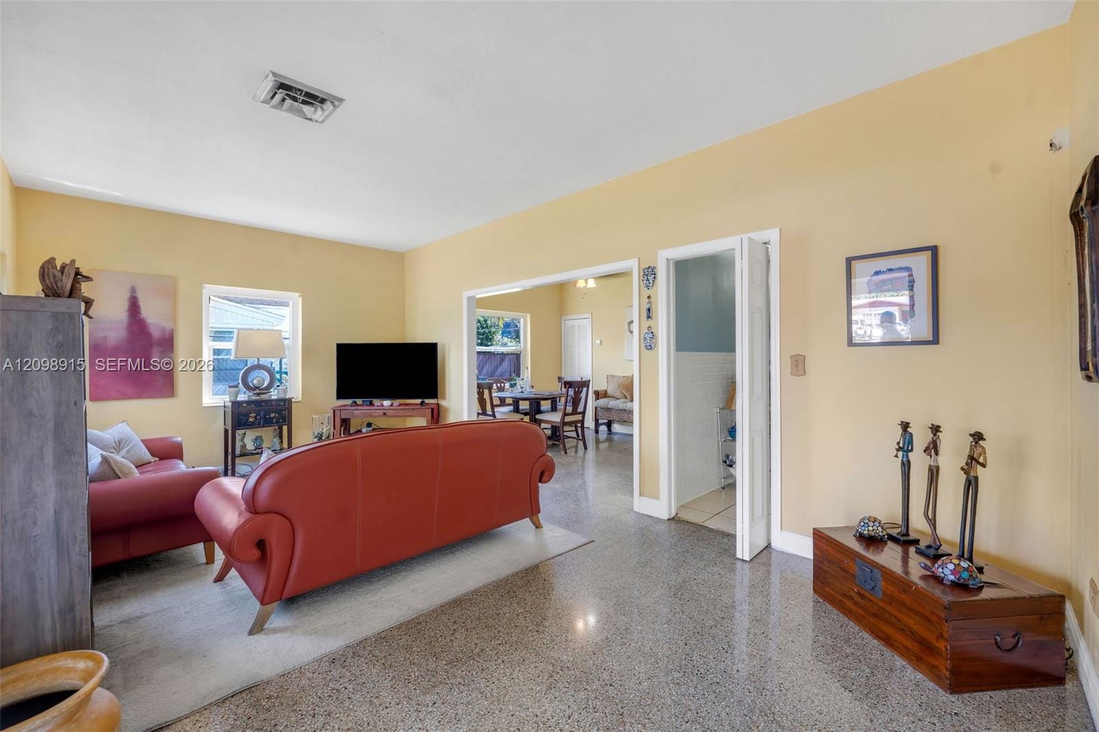 2048 NE 180th Street, North Miami Beach, FL 33162 photo 5