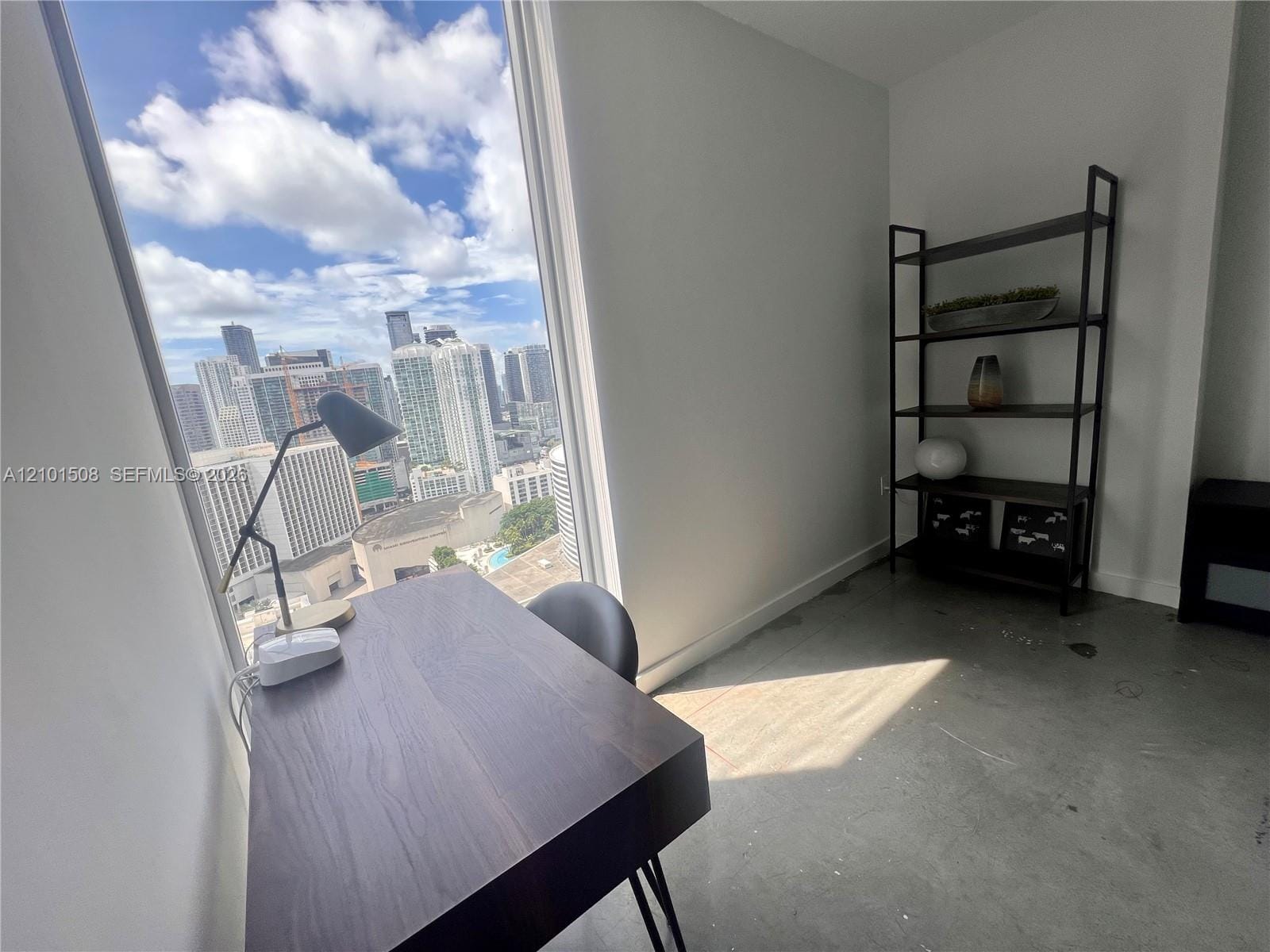 151 SE 1st Street 2907 — photo 4