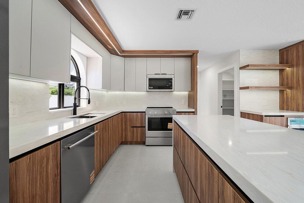 7548 Fairway Trail — photo 10