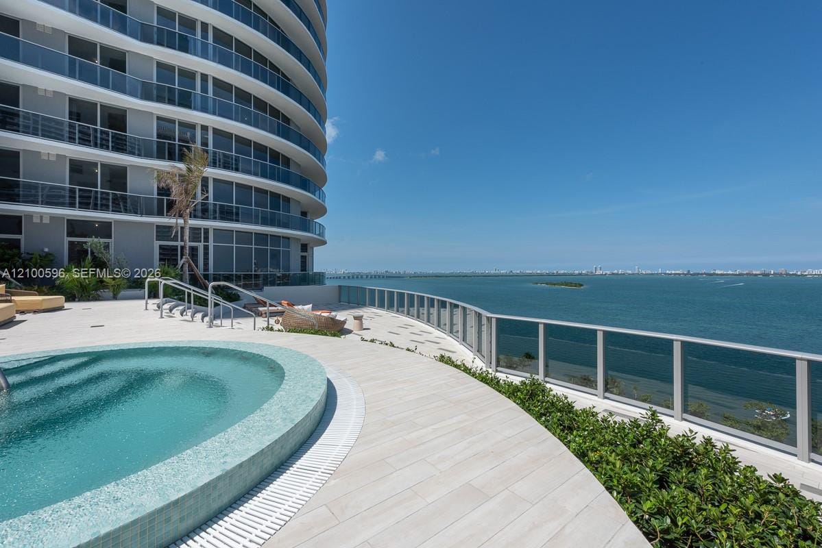 488 NE 18th Street 1907, Miami, FL 33132 photo 28