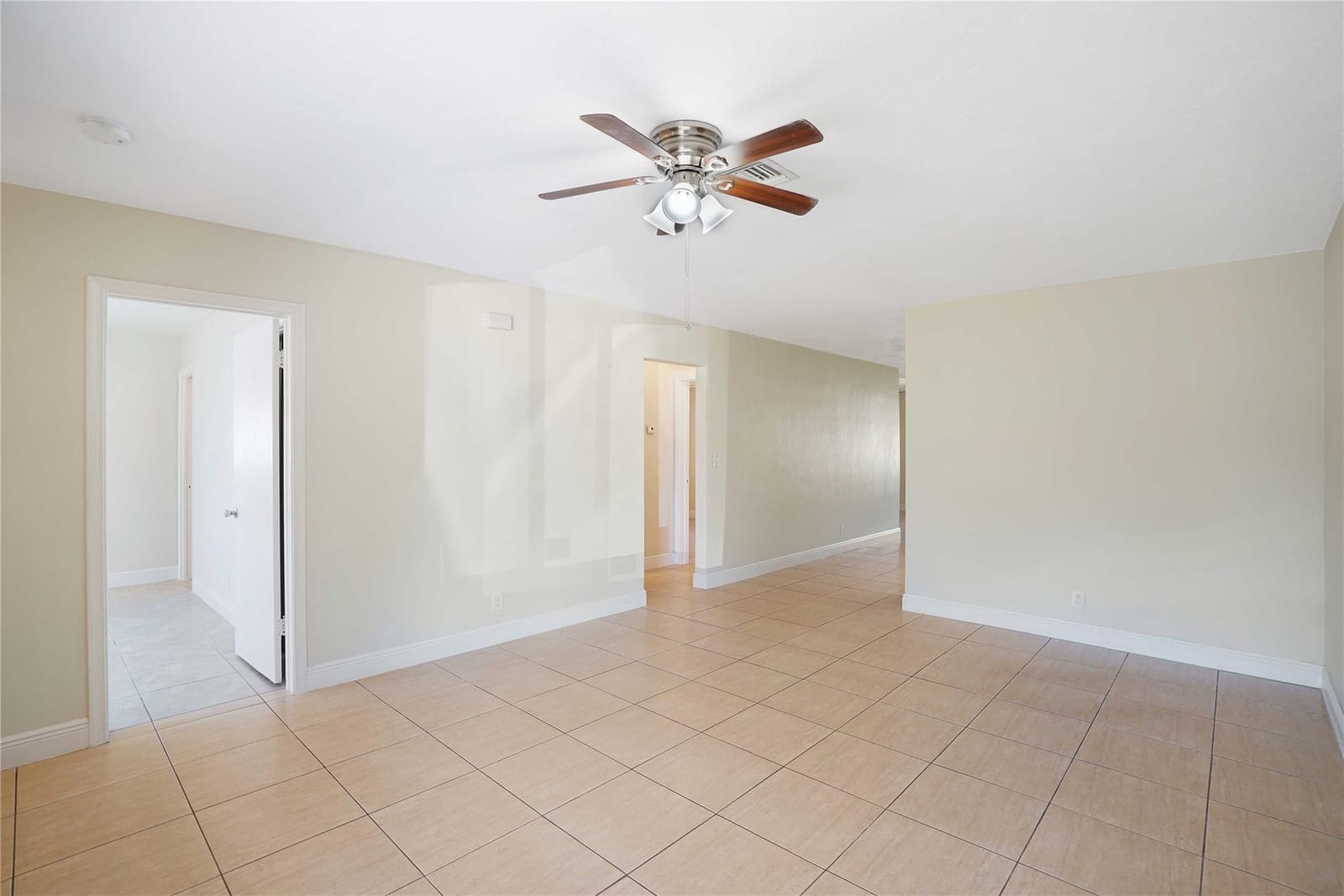 7831 NW 71ST Court, Tamarac, FL 33321 photo 17
