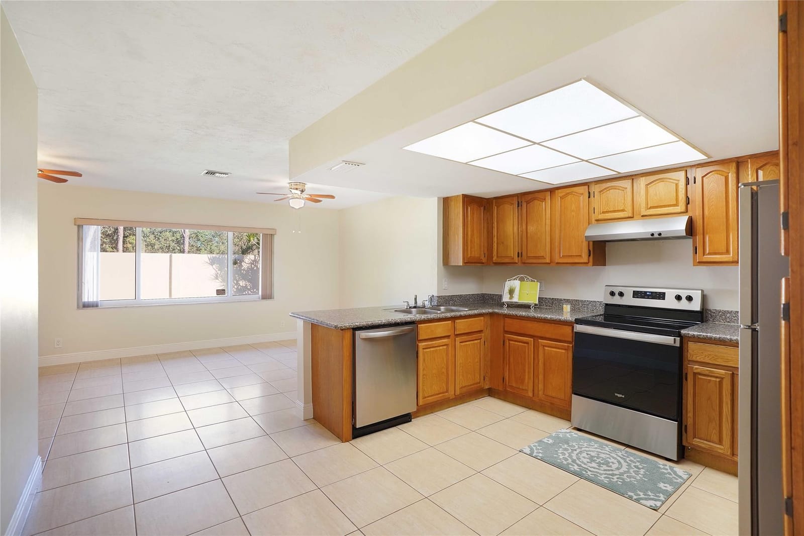 7831 NW 71ST Court, Tamarac, FL 33321 photo 9
