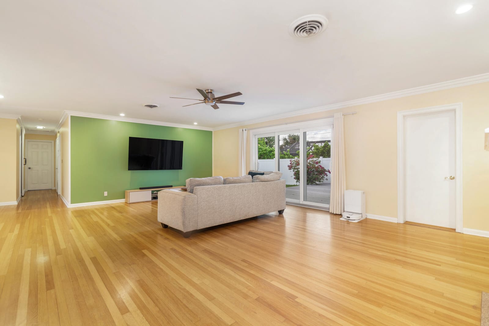 2607 COLGATE Lane — photo 3