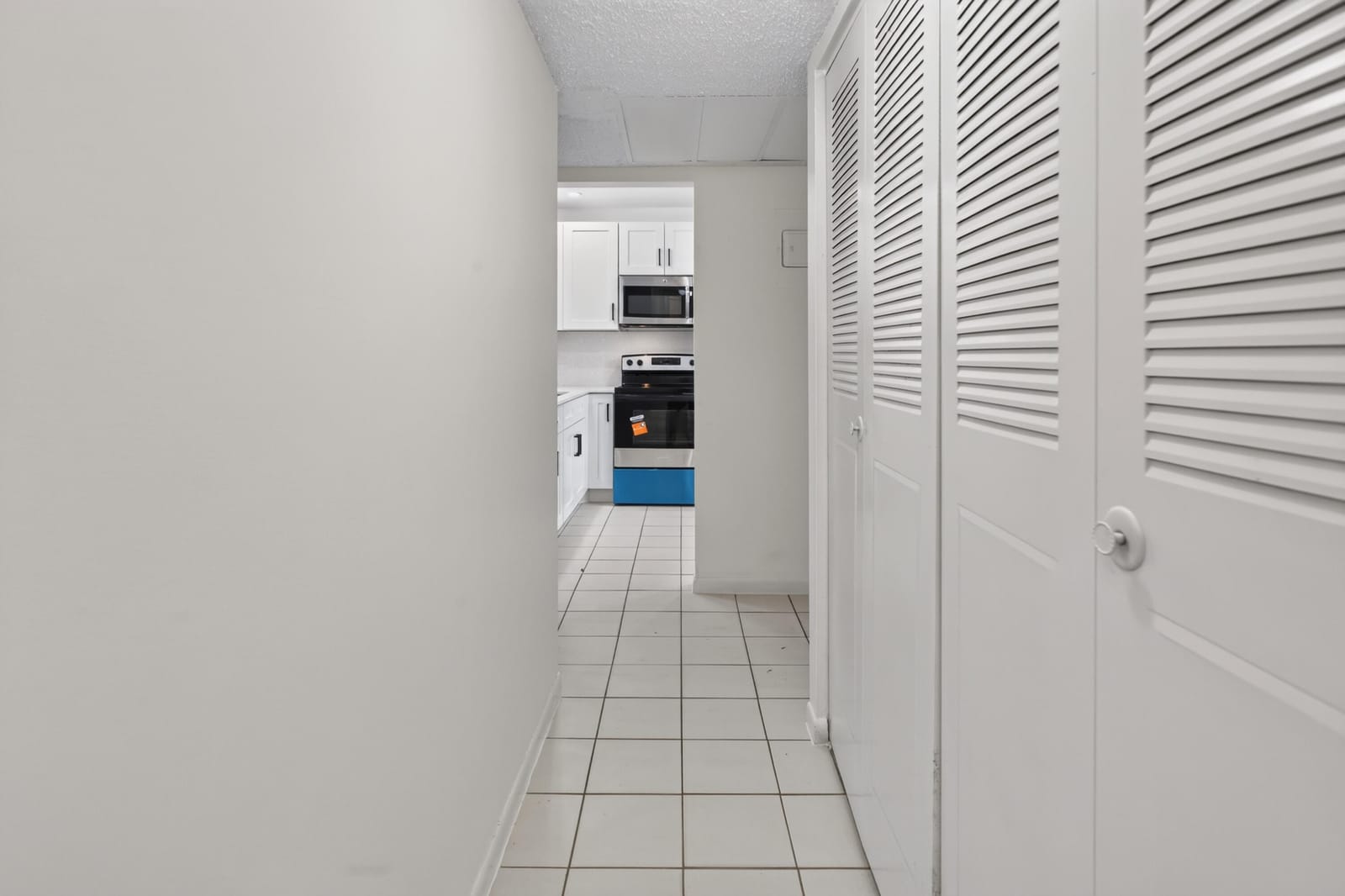 5061 W OAKLAND PARK Boulevard 113, Lauderdale Lakes, FL 33313 photo 12