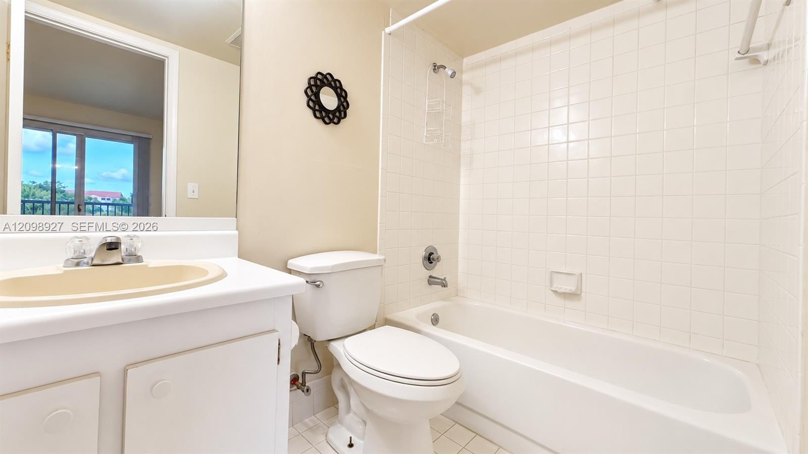 101 SW 132nd Way 304J — photo 3