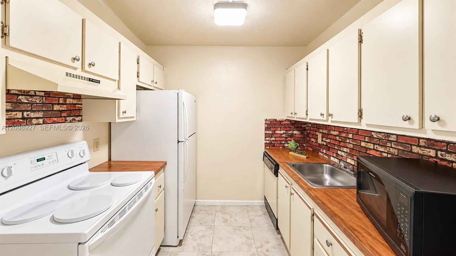 101 SW 132nd Way 304J
