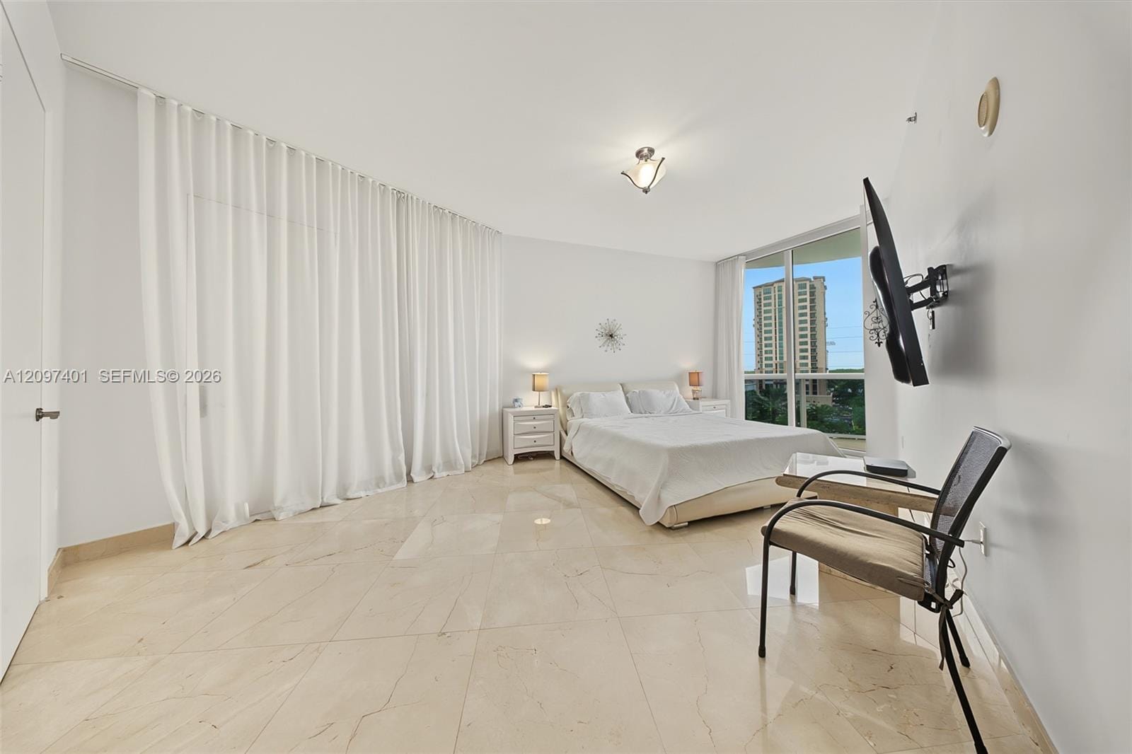 15901 Collins Avenue 405, Sunny Isles Beach, FL 33160 photo 15
