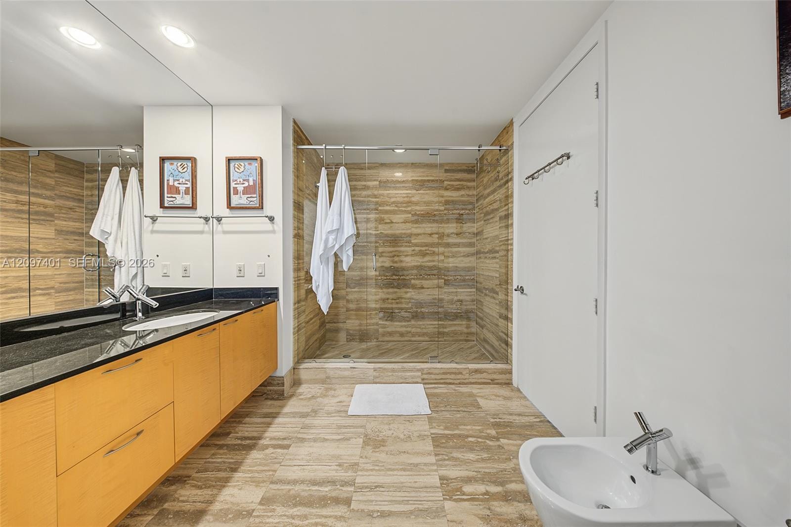 15901 Collins Avenue 405, Sunny Isles Beach, FL 33160 photo 19