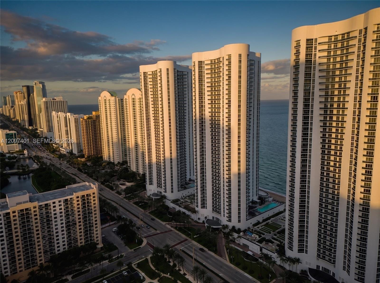 15901 Collins Avenue 405, Sunny Isles Beach, FL 33160 photo 30