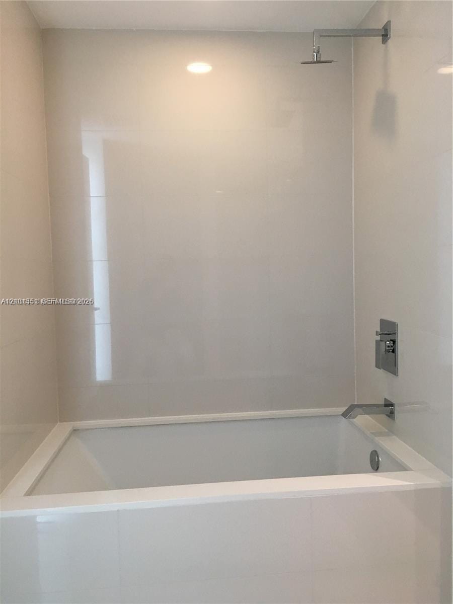 1300 S Miami Avenue 4003, Miami, FL 33130 photo 11